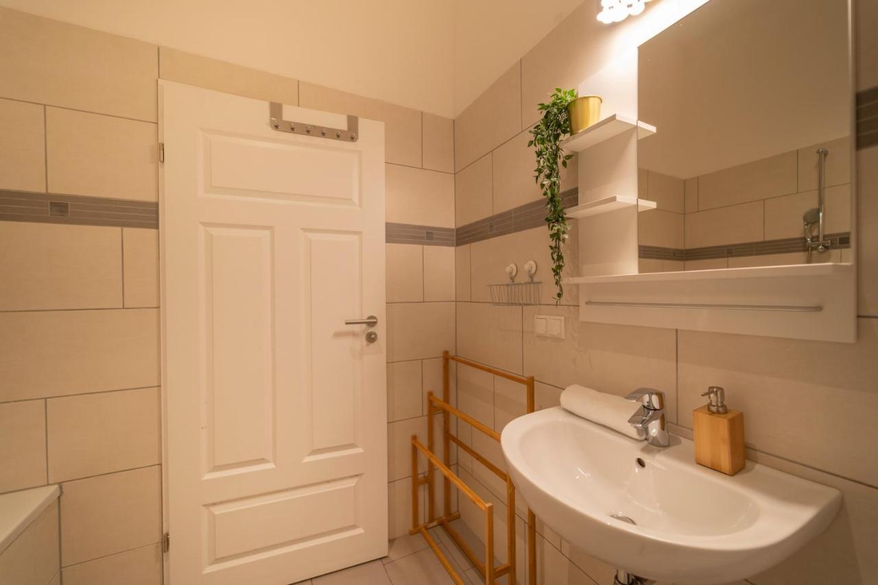 Konrad I Levestate Apartment Vienna Luaran gambar